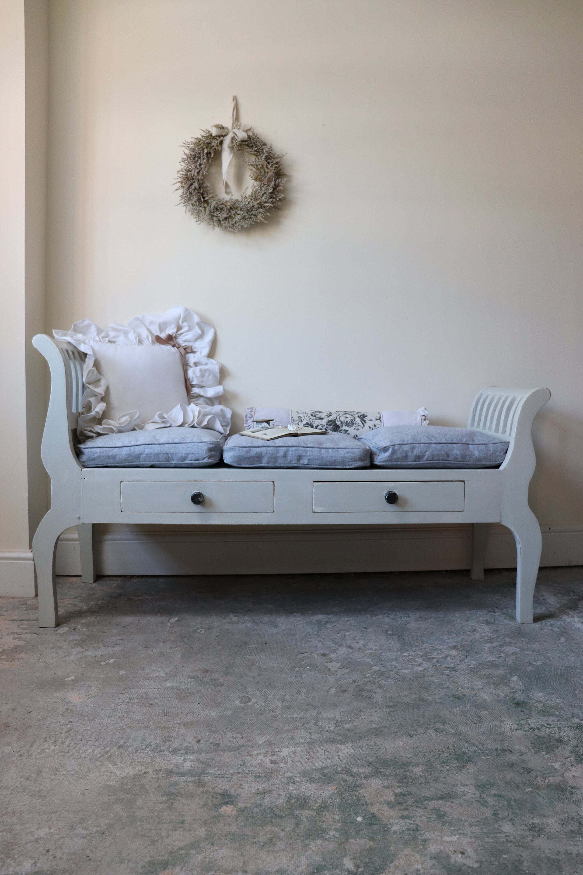 Stunning Painted Vintage Day Bed or Window Seat in Earl Grey Etsy UK