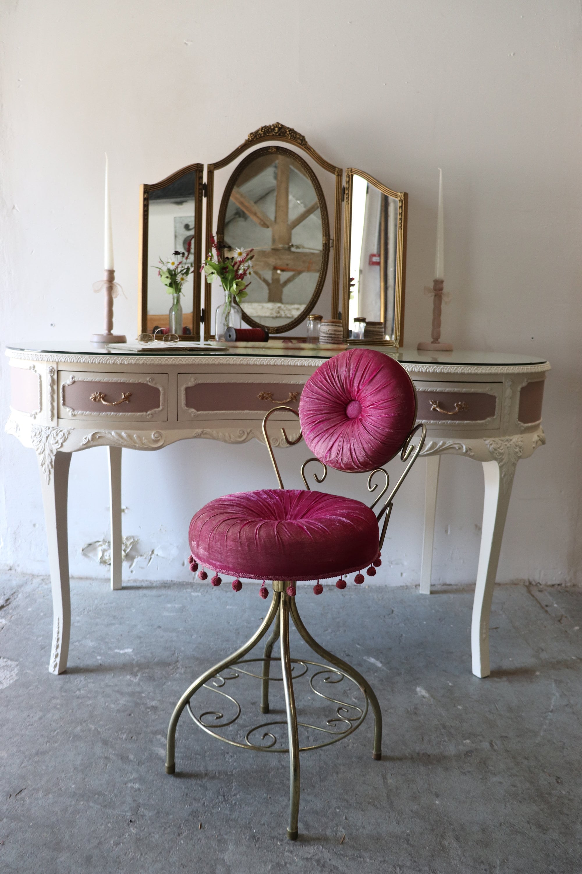 Boudoir dressing sale table