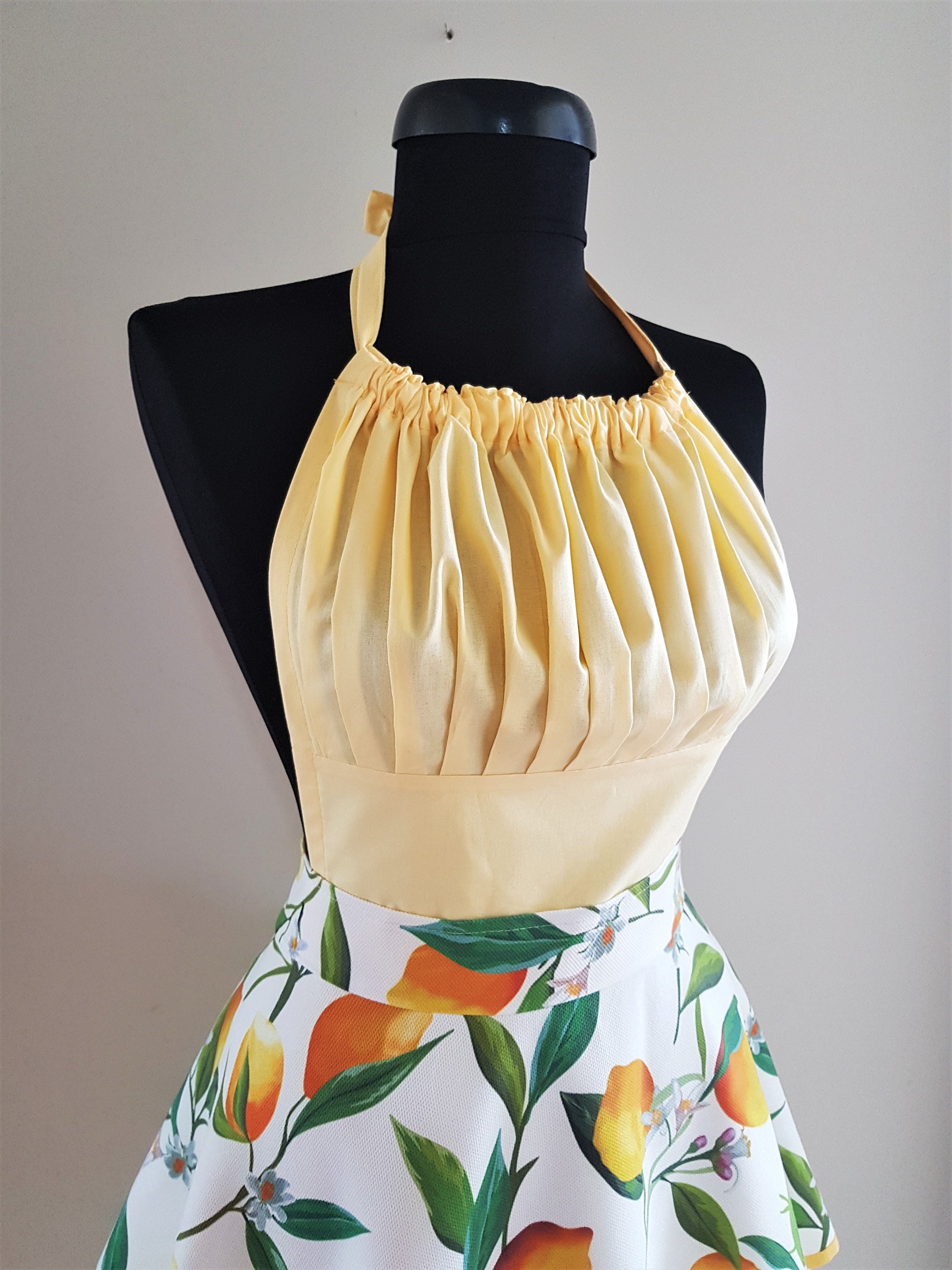 Cute Lemon Kitchen Apron for Women , Yellow Retro Cooking Aprons ,  Farmhouse Full Apron, Plus Size Available 