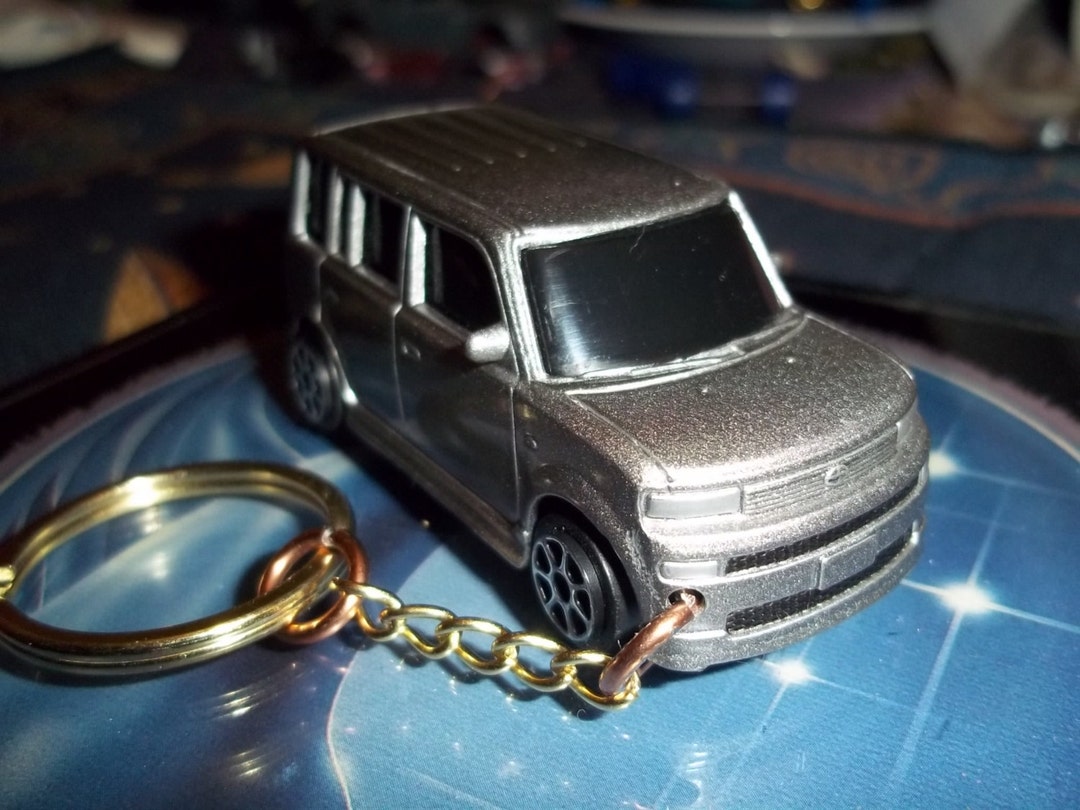 Custom Made Stock Keychain,2004 to 2007 Scion Xb Sedan,metallic Silver ...