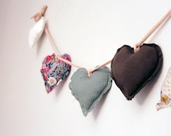 Garland of hearts cotton / Liberty