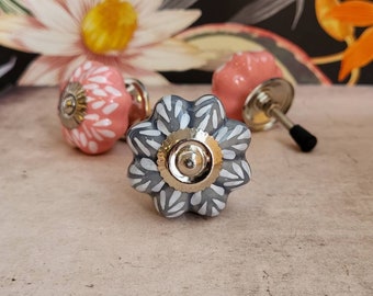 Intricate Dark Grey and White Flower Shaped Cupboard Door Knob | Floral Cabinet Handle