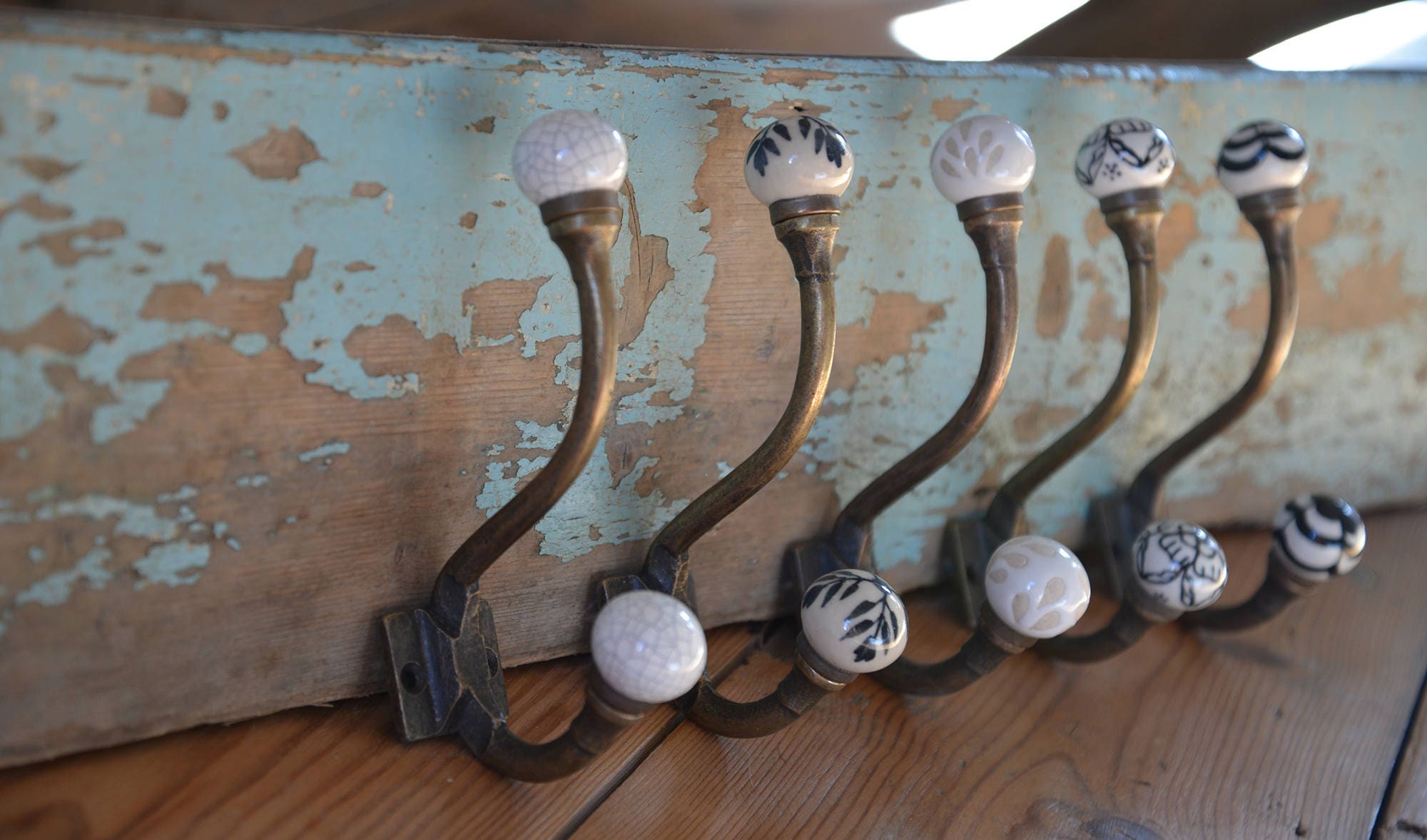 Antique Bronze & Ceramic Knob Coat Hooks Vintage Bronze Metal Hooks With  Black, White, Cream Porcelain Balls -  Canada