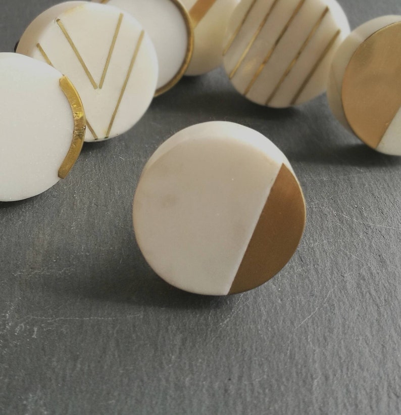 Solid Marble and Brass Cupboard Door Handle Circular White Marble and Gold Brass Drawer Pull Quarter Circle