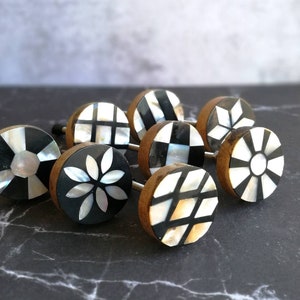 Mother of Pearl & Black Resin Door Knob | Mango Wood Based Round Cupboard Door Handle, Drawer Pull