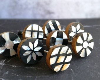 Mother of Pearl & Black Resin Door Knob | Mango Wood Based Round Cupboard Door Handle, Drawer Pull