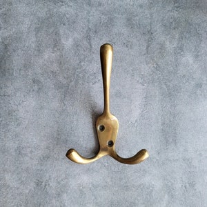 5 X Solid Brass Wall Hooks. Vintage Style Bathroom Bath Towel Hooks. Retro  Antique Old Style Hat & Coat Hooks School Classic Style Ch17x5 