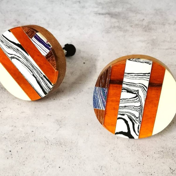 Pomello per porta dell'armadio in resina multicolore ispirata a Mondrian e legno di mango/maniglione e maniglia per armadio realizzati a mano