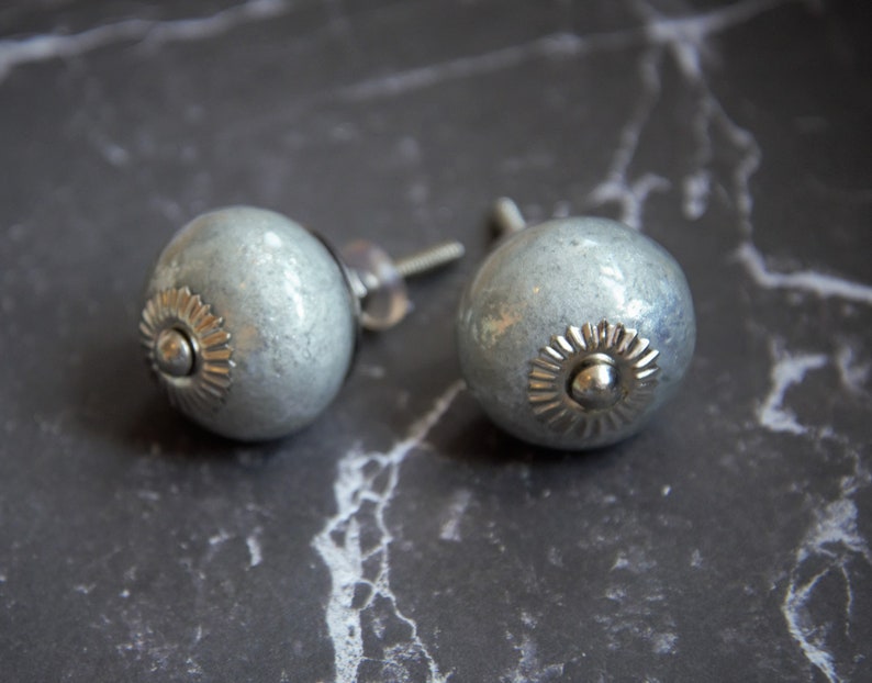 Drawer Pull Silver Crackled Metallic Effect Ceramic Cabinet Knob Silver Leaf Ceramic Door Handle