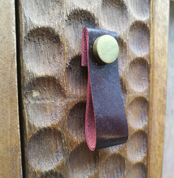 bouton de meuble tirette en cuir naturel