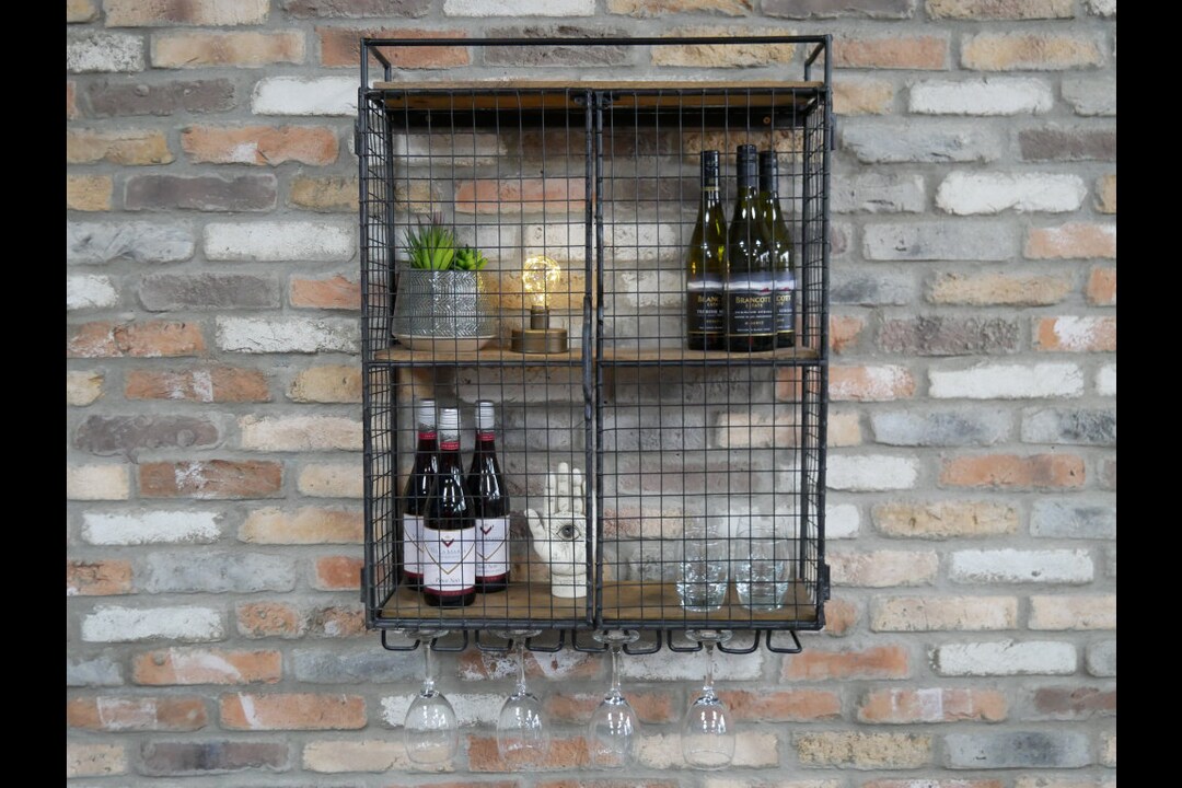 Industrial Steel Wire Mesh Shelving Unit Locker Room Wall Storage Wine