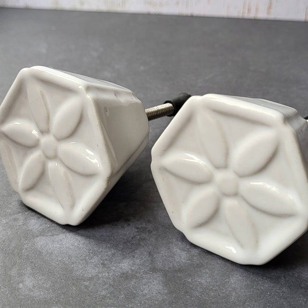 Hexagonal Flower Filled Cupboard Door Knob | Cream Ceramic Drawer Pull Handle