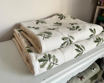 Dog Bed Settle Mat/Blanket ‘OAK and ACORN’ Sophie Allport - cotton duck fabric & Sherpa - Pet Cat Rabbit - Multiple sizes