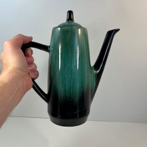 Vintage Blue Mountain Pottery Coffee Pot | BMP Canada