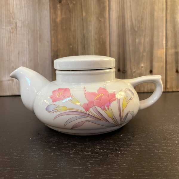 Vintage 1980s Tea-for-one Teapot - 1980s