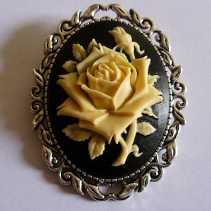 Rose Cameo Brooch: Victorian Style, Silver Tone