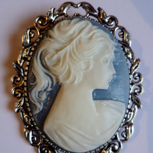 Victorian Lady Cameo Brooch: Blue and White, Silver Tone