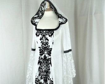 Medieval Wedding Dress in White and Black, Renaissance Gown, Pagan Wedding, Custom made to Size