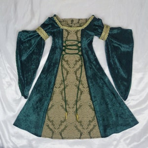 Baby Girls Renaissance Dress: Green Velvet Medieval Gown,from 6 to 24 Months