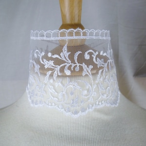 Handmade White Embroidered Lace Choker: Wedding Renaissance Necklace