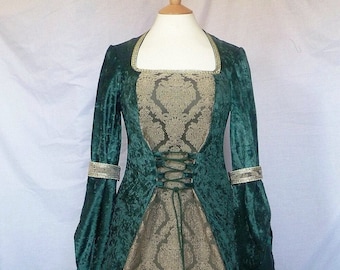 Medieval Wedding Dress, Green Renaissance Gown, Custom Made to size and plus sizes