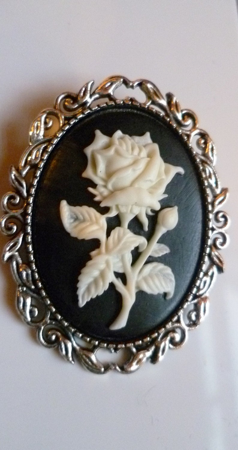 White Rose Cameo Brooch Victorian Cameomedieval Pin Brooch Etsy