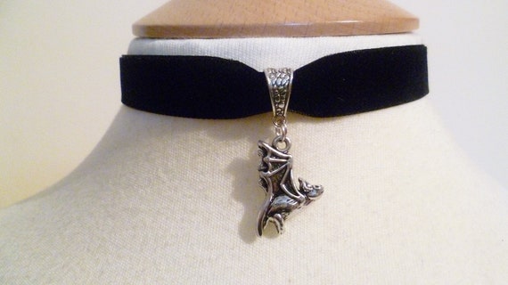 Bat Choker Gothic Necklace Halloween Black Velvet Choker