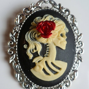 Skeleton brooch with Red Rose, Halloween brooch,Day of the dead cameo brooch