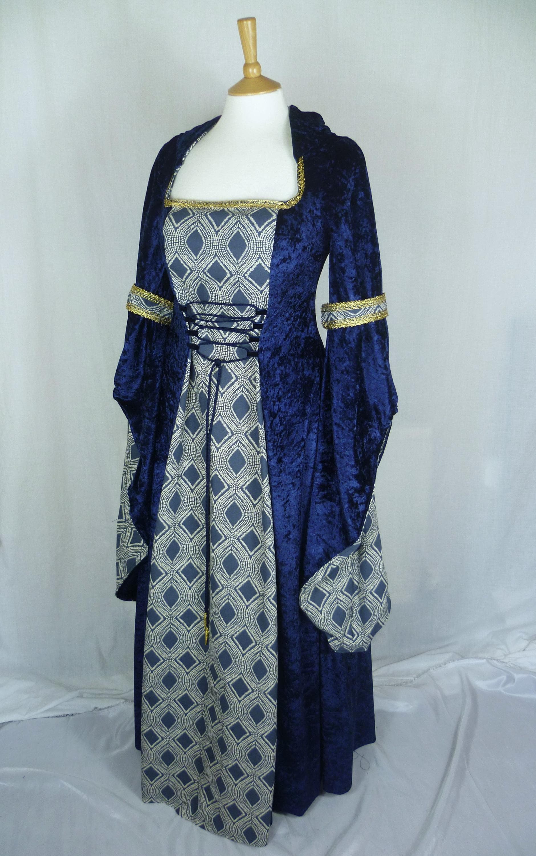 princess polly baby blue dress Blue Medieval Wedding Dress,renaissance Gown,custom Made to Size and Plus  Sizes