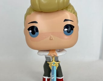 "Adora mit Schwert She-ra Custom ""Pop"" Figur."