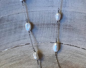 Pearl necklace, Gemstone Necklace, Sterling Silver Pearl Necklace, Artisan Necklace, Women's Necklace, Jewelry Gift