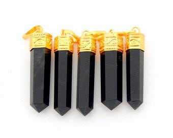 Colgante de obsidiana negra