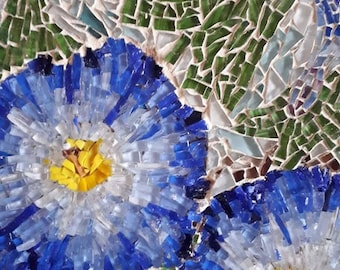 Liten blommig glasmosaikbild: Original väggkonst (15 cm x 18 cm)