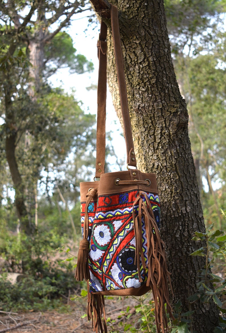 Iraya, boho bucket bag with fringes. Taupe beige suede bag. image 2