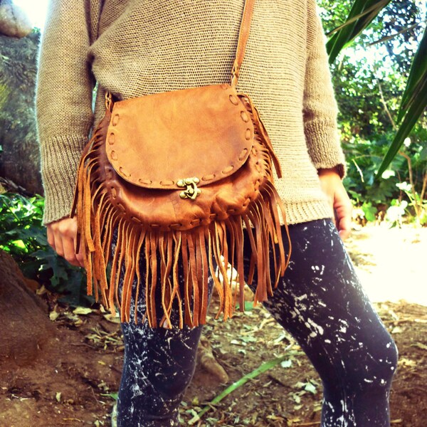 Uitverkoop - 30% Gypsy Soul, cross leren tas met franje, Tan.