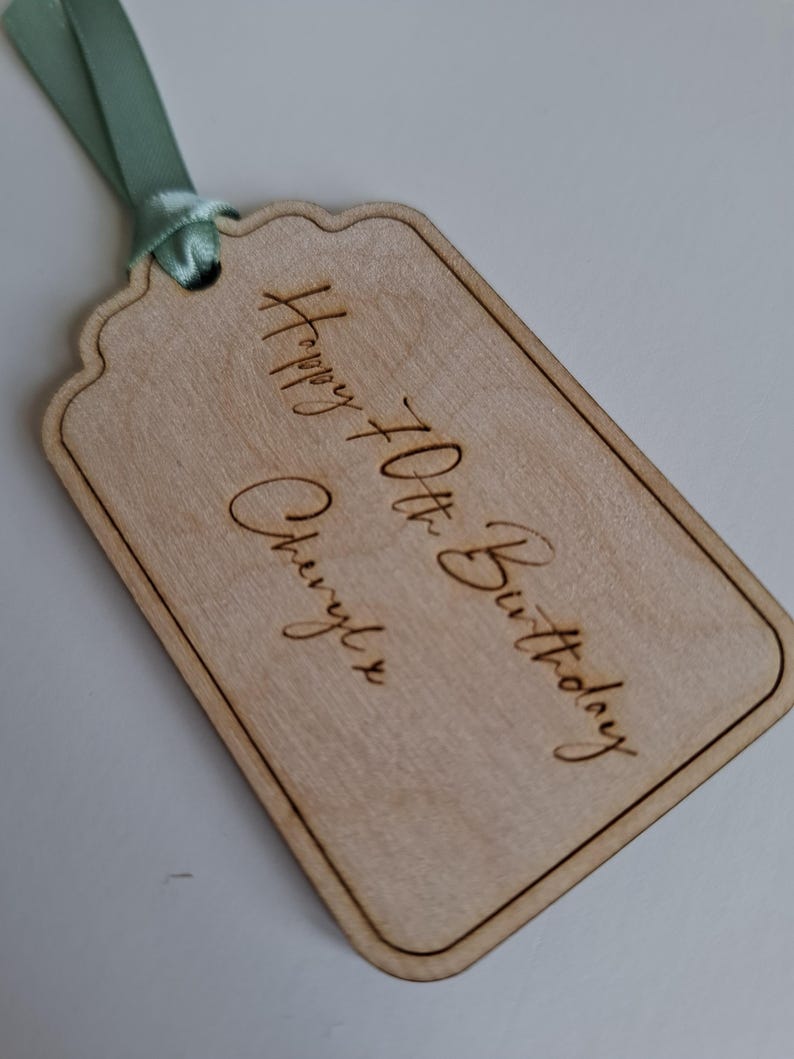 Personalised Woden Gift Tag Style 1 image 8