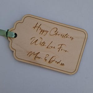 Personalised Woden Gift Tag Style 1 image 9