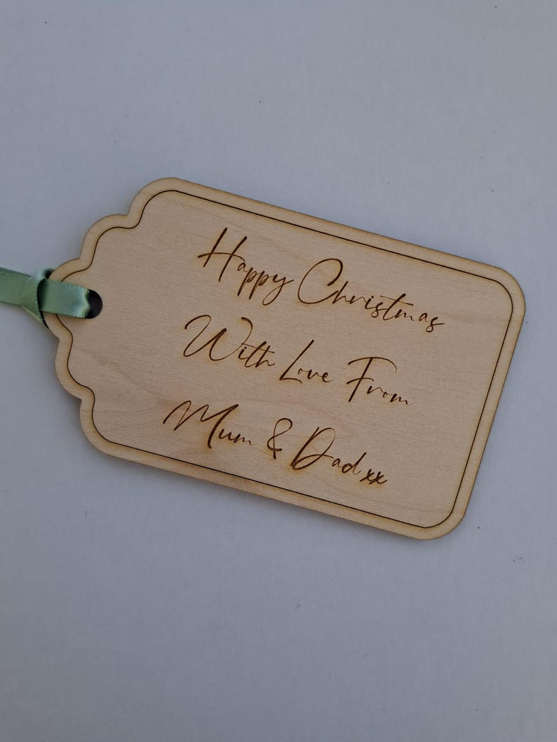 Personalised Woden Gift Tag Style 1 image 9