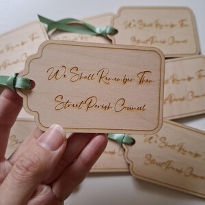 Personalised Woden Gift Tag Style 1 image 2
