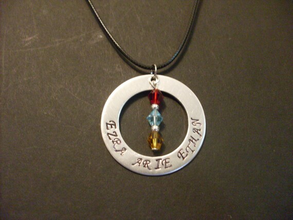 Mom Grandma Sisters Family (3) Three Birthstones Necklace