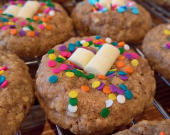 14 Biscoff & White Chocolate Lactation Cookies