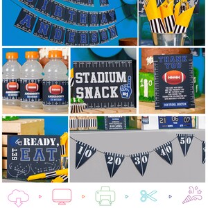 Puede incluir: Conjunto de decoraciones imprimibles para una fiesta de f&uacute;tbol con un esquema de color azul y negro. El conjunto incluye una pancarta, etiquetas para botellas de agua, un cartel de agradecimiento, un cartel de aperitivos de estadio, un cartel de listo, preparado, &iexcl;a comer!, y una pancarta de banderines con los n&uacute;meros 10, 20, 30, 40 y 50.