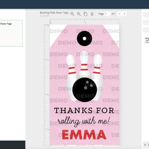 Puede incluir: Etiquetas de favor rosas con tem&aacute;tica de bolos. Las etiquetas presentan un gr&aacute;fico de bolos y bola de bolos con el texto "&iexcl;Gracias por rodar conmigo!" y un nombre, "Emma".
