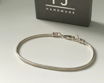 Sterling Silver Snake Bracelet, Slim 2.4mm Solid Silver Chain Bracelet, UK Handmade, Custom Sizes, Gift Box