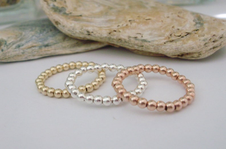 Slim Stacking Beaded Rings in Sterling Silver, Rose Gold or Gold Toes, Thumbs, UK Handmade Stretch Rings for Women, 2.5mm Ball Bead zdjęcie 4