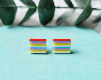 Lapis Sagu Ear Stud