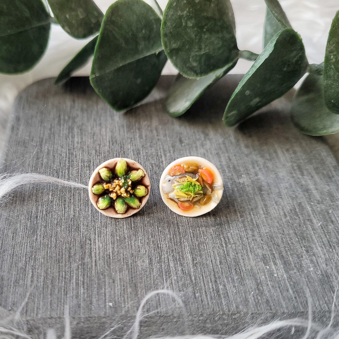 Teochew Steamed Fish and Xiao Bai Cai in Oyster Sauce Mismatched Ear
