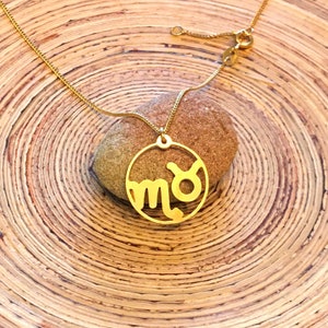Colar personalizado do casal do zodíaco da série dos namorados • Pingente de design original • Banhado a ouro 18k • Prata esterlina • Joias personalizadas em 2 cores