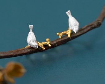 925 Sterling Silver Bird Exquisite Advanced Sense No Ear Holes • 18K Gold Plated • Unique Small Group Design • High-Quality Jewelry Gift