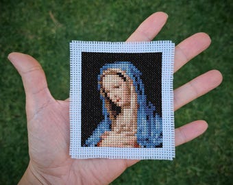 Mini modèle de point de croix chef-d'oeuvre « La Vierge à la prière d'Il Sassoferrato ». (P333) Modèle miniature de point de croix compté. PDF instantané